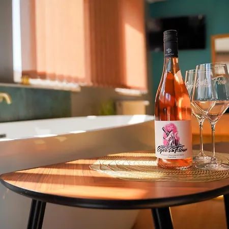 Lejlighed Eger's Flow *